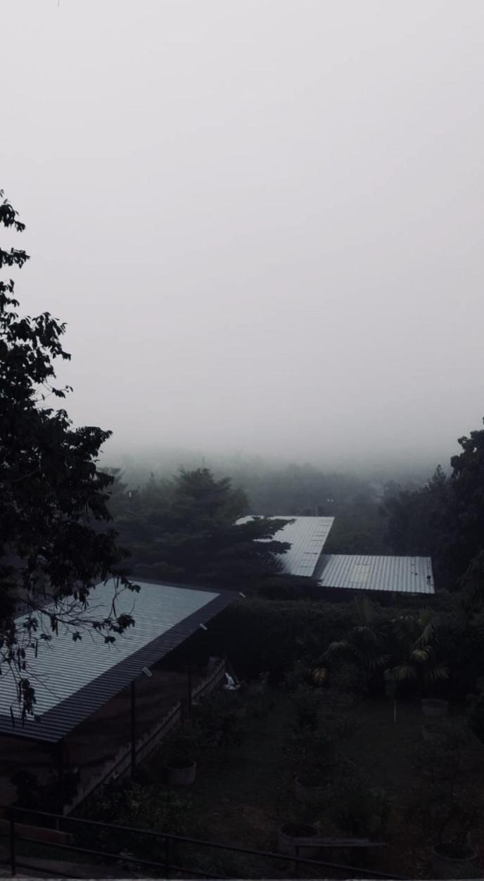 Twelve Oclock Resort Si Khio Buitenkant foto